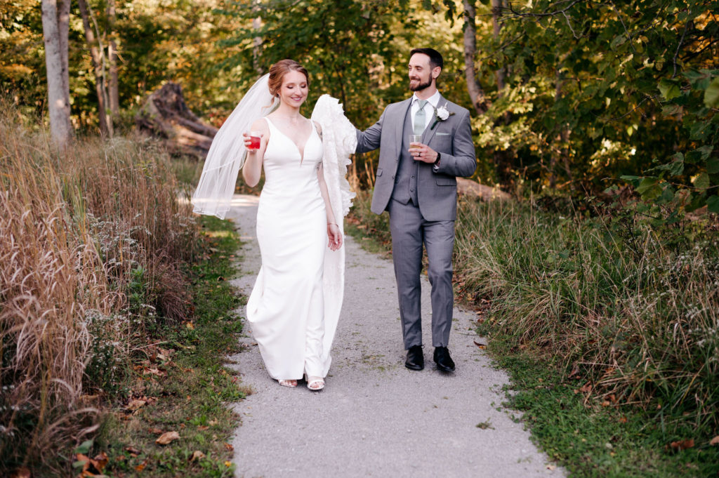 cincinnati nature center wedding photo trails 