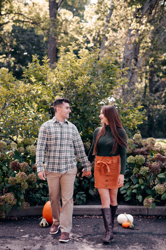 fall engagement session photos at sharon woods cincinnat park 
